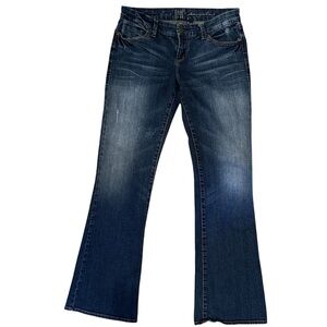 !it Classic Wide Leg Blue Jeans Sz 28 Low Rise Bootcut Factory Fading